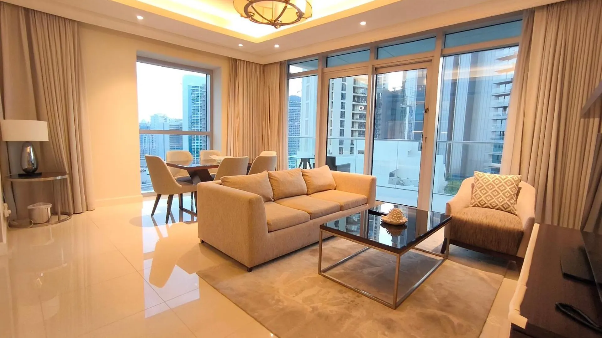 Luxurious 2-Bedroom Address Fountain Views Tower 2 Burj Khalifa View Dubai United Arab Emirates