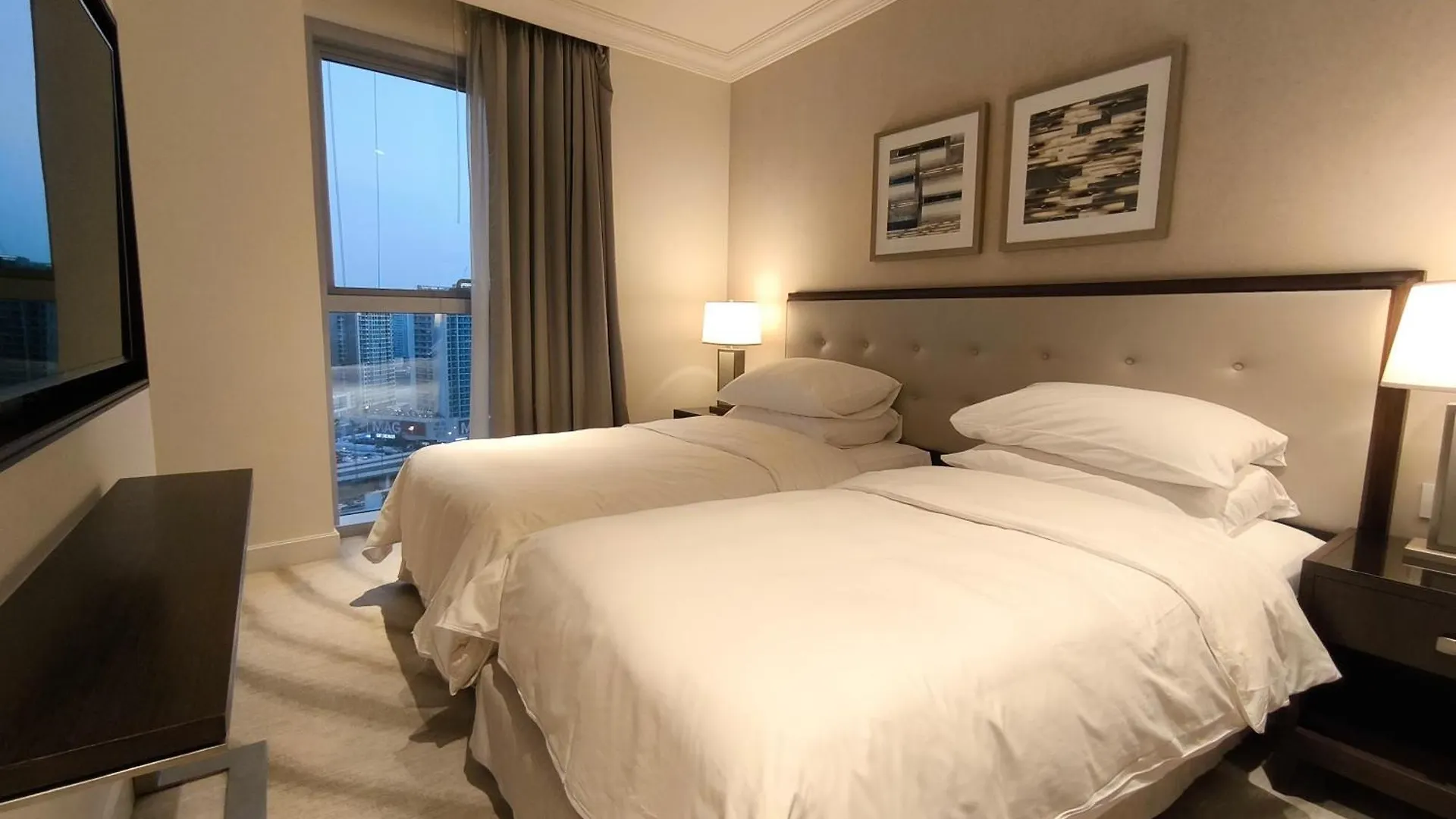 Luxurious 2-Bedroom Address Fountain Views Tower 2 Burj Khalifa View Dubai Apartment